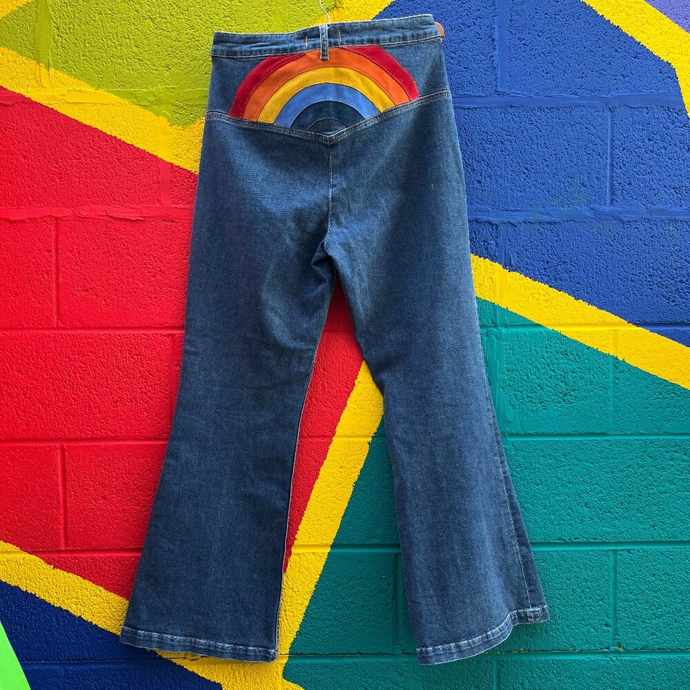 FREE PEOPLE SOMEWHERE OVER THE RAINBOW FLARE JEANS, SIZE 32, we the free